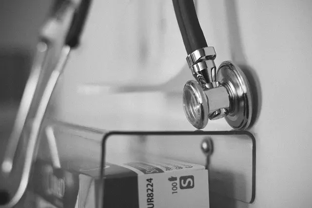 5 conseils pour éviter les arnaques lors de la recherche d'un serrurier
