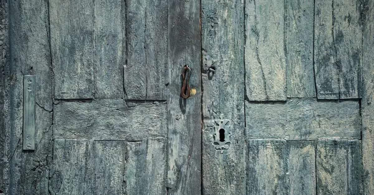 Les serrures anciennes : charme et sécurité